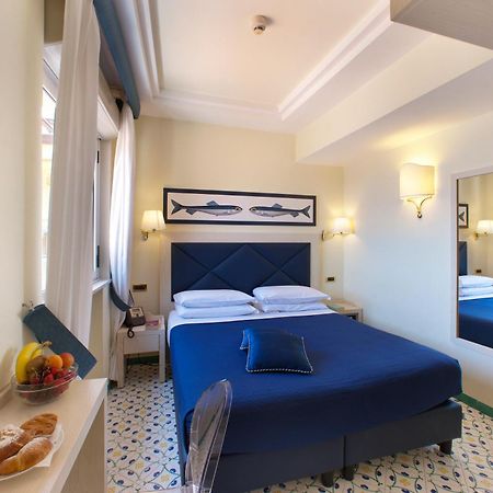 Hotel Del Mare Сорренто Номер фото